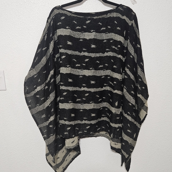100% Wool Pancho made in Japan - Picture 1 of 12